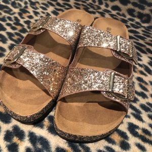 Rose gold slides